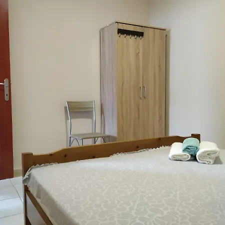 דירה Argi,s Cosy House אספרובלטה