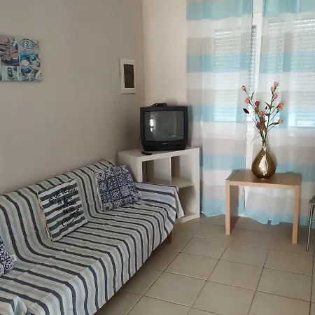 דירה Argi,s Cosy House *